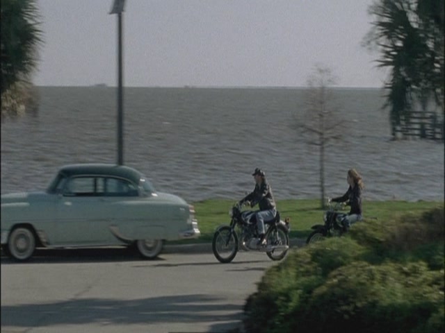 Charmed-Online-dot-net_Elvis6999.jpg