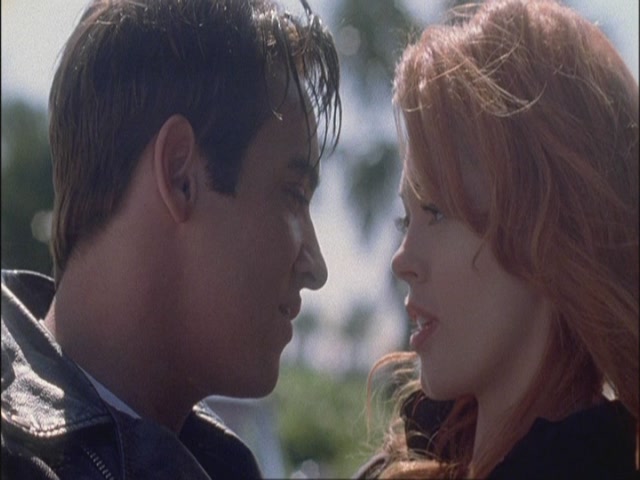 Charmed-Online-dot-net_Elvis7052.jpg