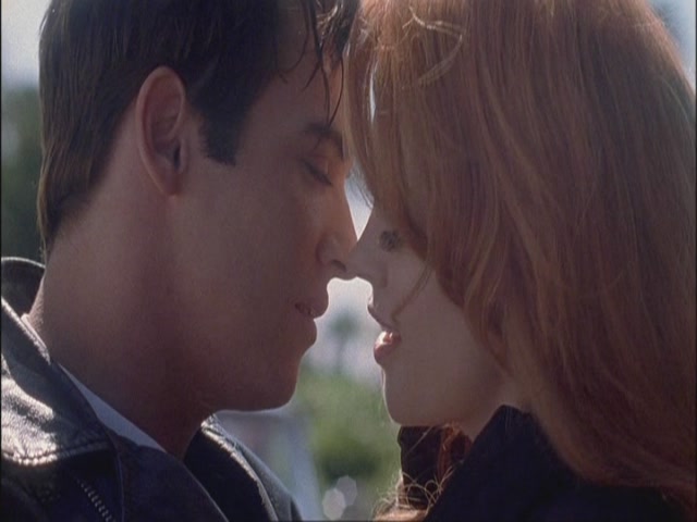 Charmed-Online-dot-net_Elvis7056.jpg