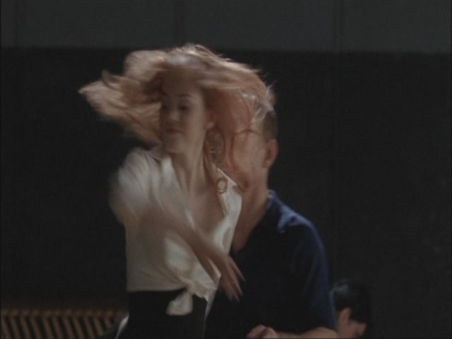 Charmed-Online-dot-net_Elvis7122.jpg
