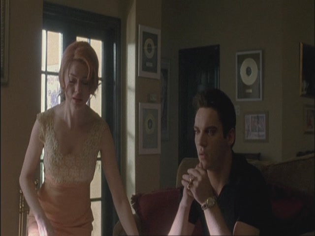 Charmed-Online-dot-net_Elvis7223.jpg