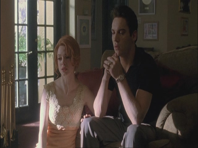 Charmed-Online-dot-net_Elvis7241.jpg