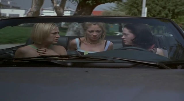 Charmed-Online-dot-net_Jawbreaker0420.jpg