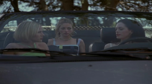 Charmed-Online-dot-net_Jawbreaker0477.jpg
