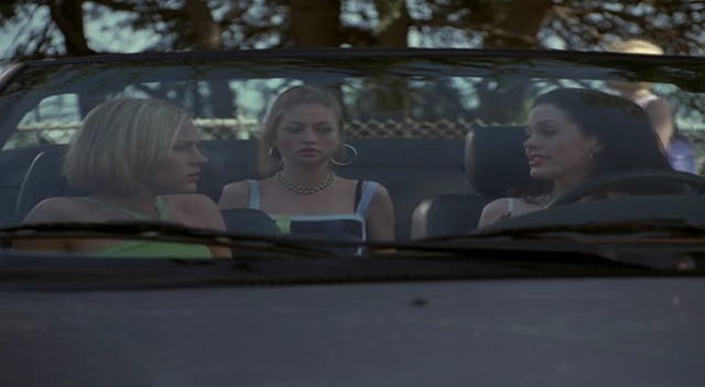 Charmed-Online-dot-net_Jawbreaker0479.jpg