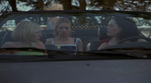 Charmed-Online-dot-net_Jawbreaker0486.jpg
