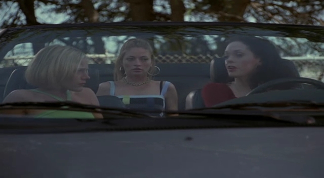 Charmed-Online-dot-net_Jawbreaker0488.jpg