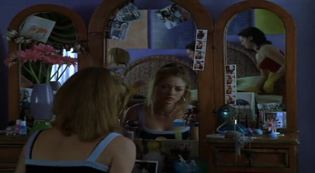 Charmed-Online-dot-net_Jawbreaker0986.jpg