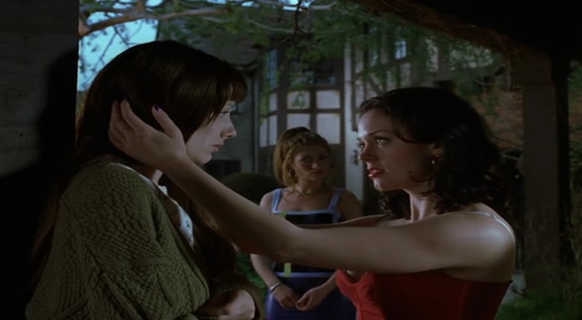 Charmed-Online-dot-net_Jawbreaker1348.jpg