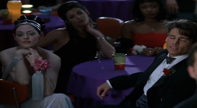 Charmed-Online-dot-net_Jawbreaker4418.jpg
