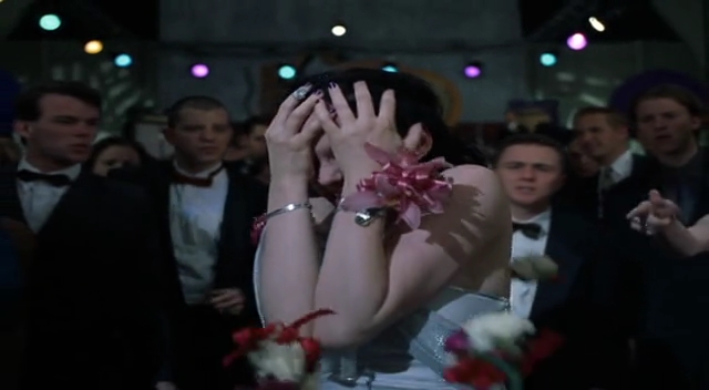 Charmed-Online-dot-net_Jawbreaker4695.jpg