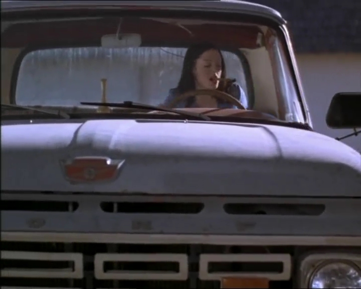 Charmed-Online-dot-net_LewisandClarkandGeorge_0547.jpg