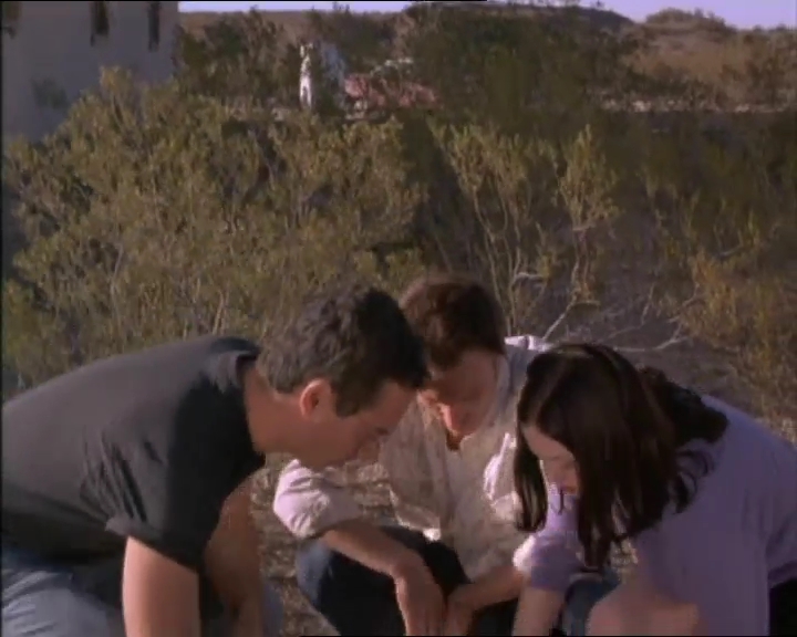 Charmed-Online-dot-net_LewisandClarkandGeorge_3379.jpg Charmed-Online-dot-net_LewisandClarkandGeorge_3379.jpg