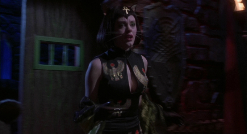 Charmed-Online-dot-net_Monkeybone3357.jpg