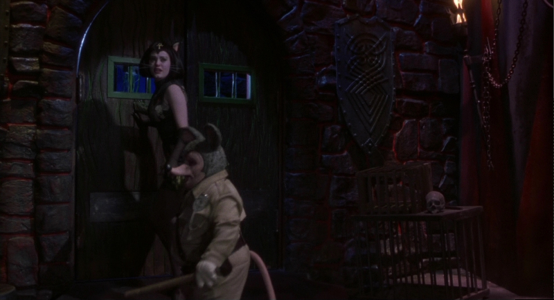 Charmed-Online-dot-net_Monkeybone3385.jpg