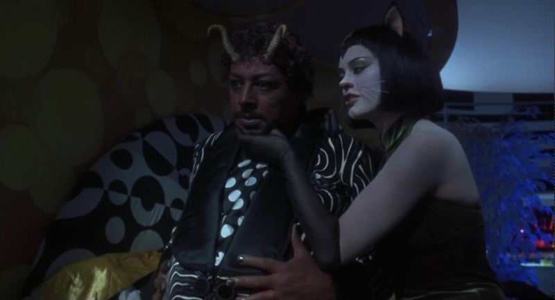 Charmed-Online-dot-net_Monkeybone3648.jpg