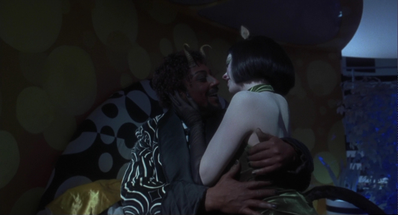 Charmed-Online-dot-net_Monkeybone3658.jpg