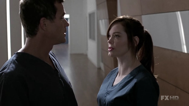 Charmed-Online-dot-NL-NipTuck6x01-1177.jpg
