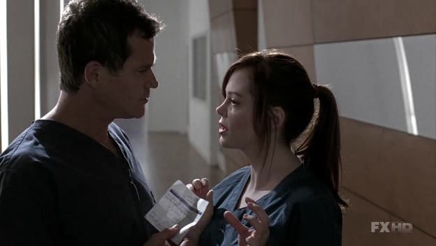 Charmed-Online-dot-NL-NipTuck6x01-1185.jpg