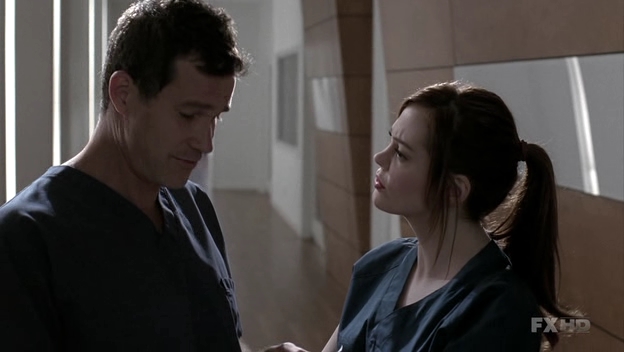 Charmed-Online-dot-NL-NipTuck6x01-1192.jpg