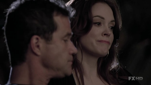 Charmed-Online-dot-NL-NipTuck6x01-2401.jpg