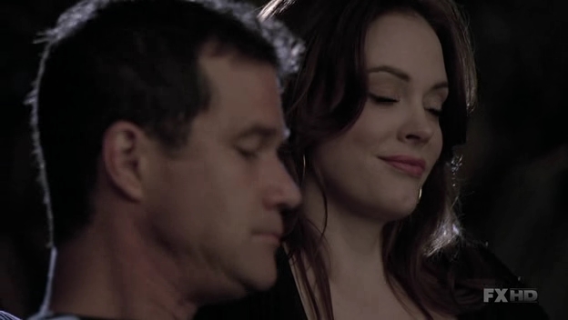 Charmed-Online-dot-NL-NipTuck6x01-2402.jpg