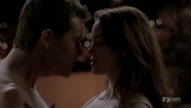 Charmed-Online-dot-NL-NipTuck6x01-2469.jpg