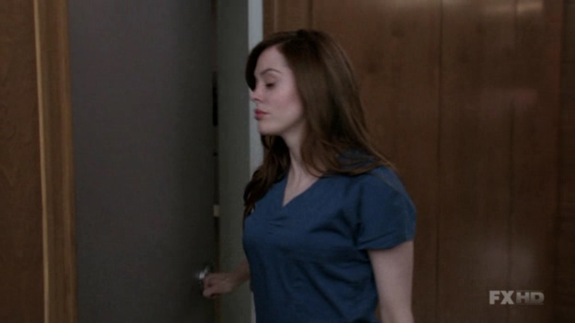 Charmed-Online-dot-NL-NipTuck6x02-1876.jpg