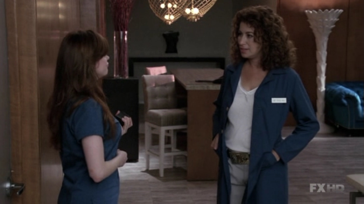 Charmed-Online-dot-NL-NipTuck6x02-1880.jpg