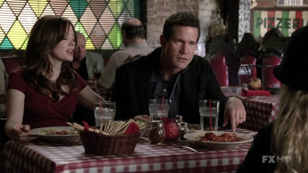 Charmed-Online-dot-NL-NipTuck6x03-0703.jpg