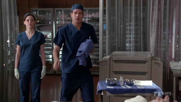 Charmed-Online-dot-NL-NipTuck6x03-0785.jpg