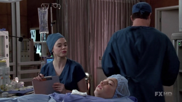 Charmed-Online-dot-NL-NipTuck6x03-1588.jpg