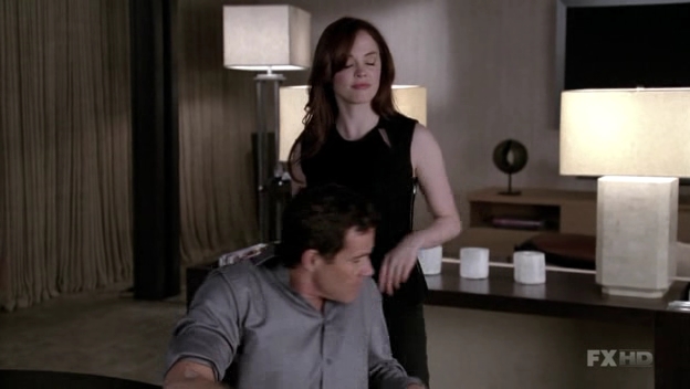 Charmed-Online-dot-NL-NipTuck6x03-2223.jpg