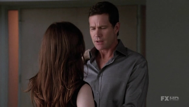 Charmed-Online-dot-NL-NipTuck6x03-2250.jpg