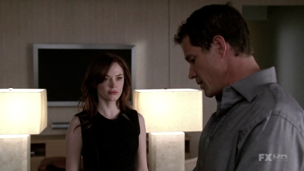Charmed-Online-dot-NL-NipTuck6x03-2261.jpg