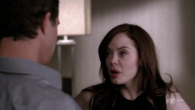 Charmed-Online-dot-NL-NipTuck6x03-2364.jpg