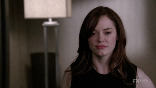 Charmed-Online-dot-NL-NipTuck6x03-2398.jpg