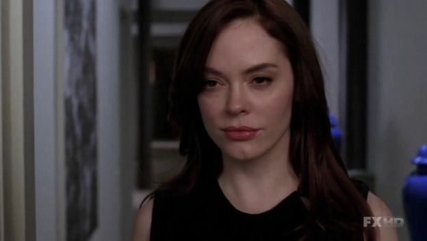 Charmed-Online-dot-NL-NipTuck6x03-2428.jpg