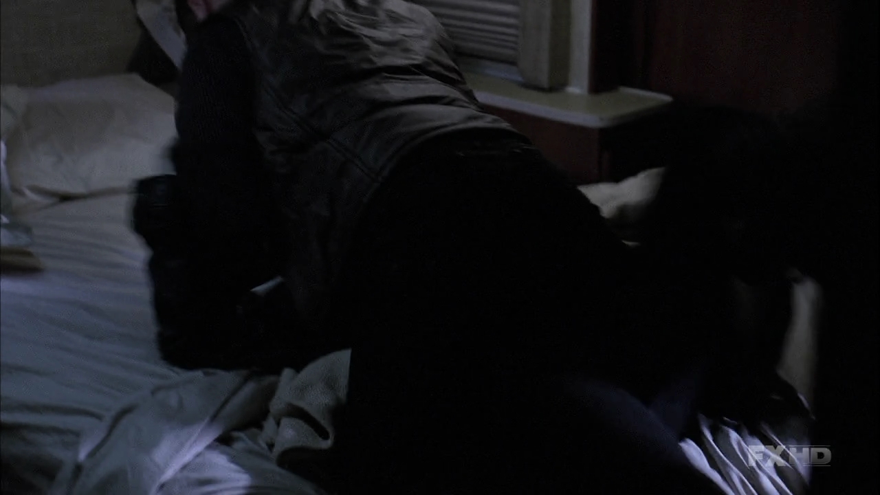 Charmed-Online-dot-NL-NipTuck6x05-1311.jpg