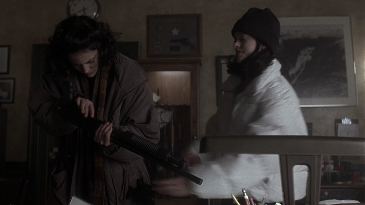 Charmed-Online-dot-NL-Phantoms0481.jpg