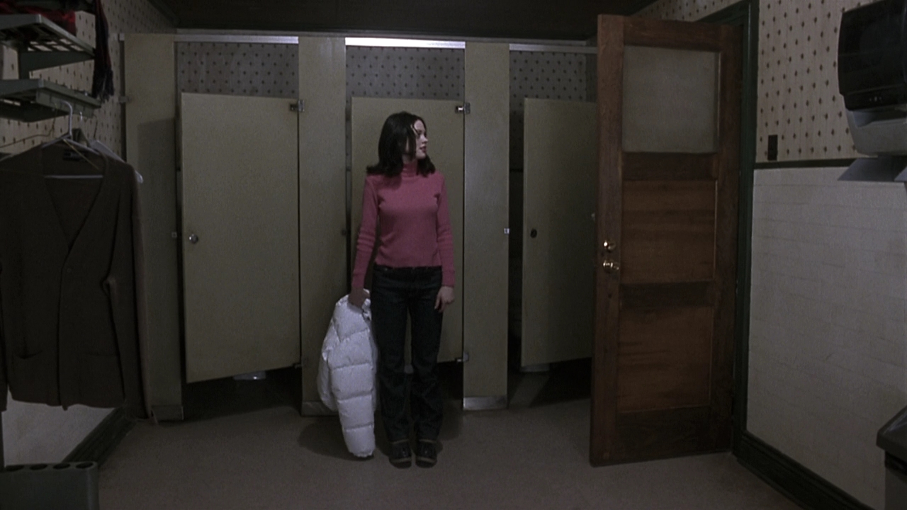 Charmed-Online-dot-NL-Phantoms2291.jpg