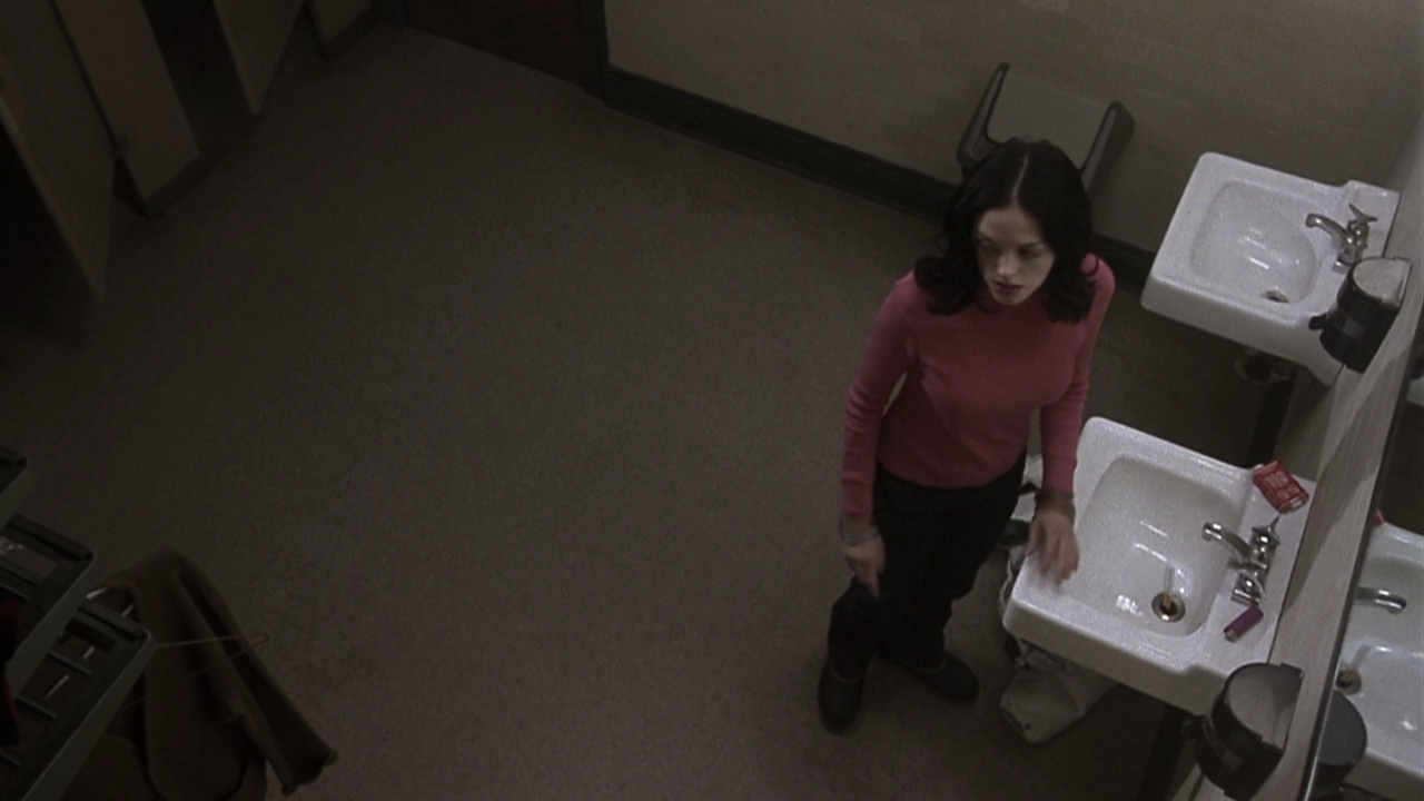 Charmed-Online-dot-NL-Phantoms2341.jpg