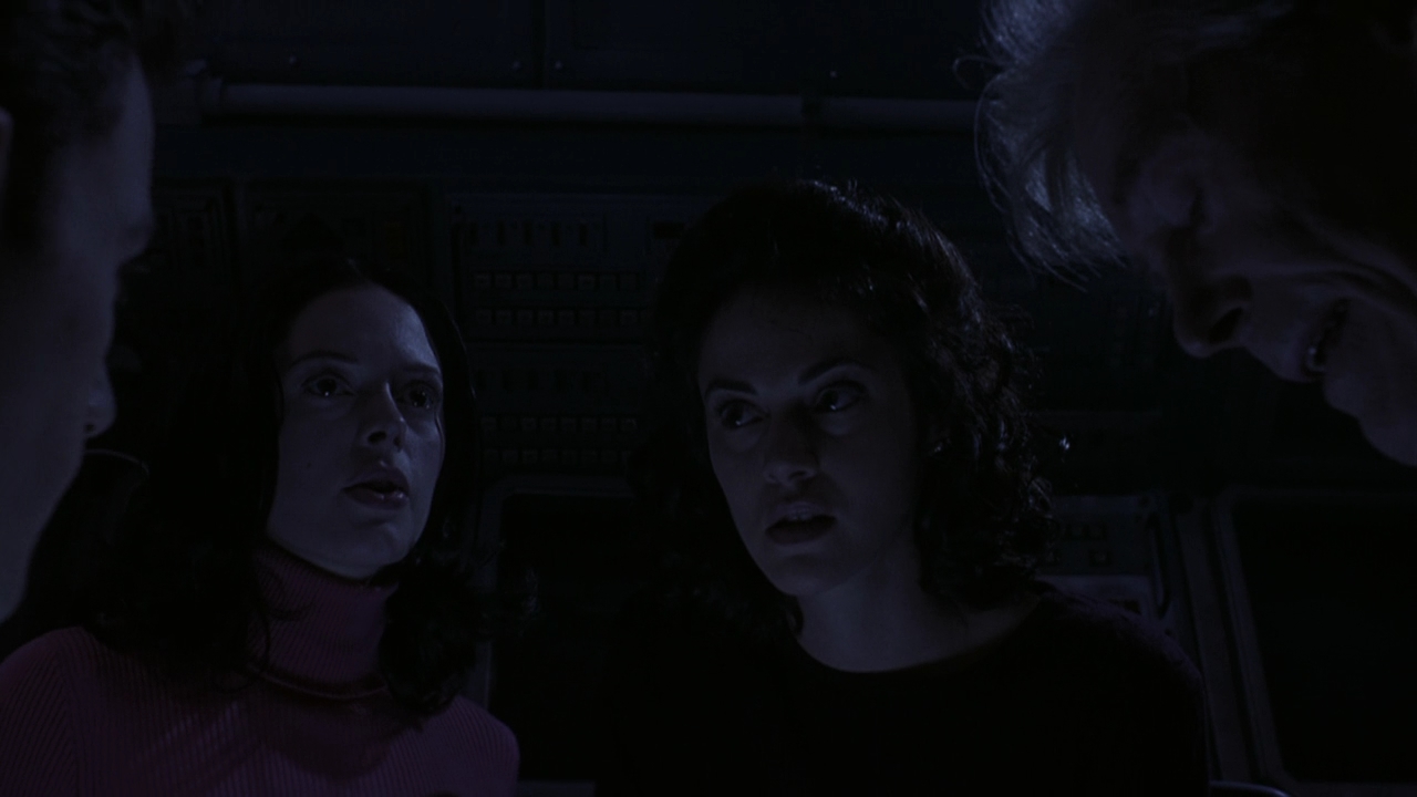 Charmed-Online-dot-NL-Phantoms4148.jpg