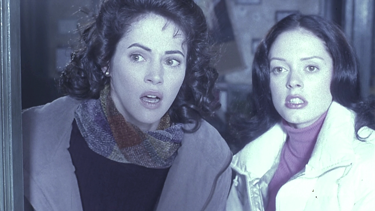 Charmed-Online-dot-NL-Phantoms4852.jpg
