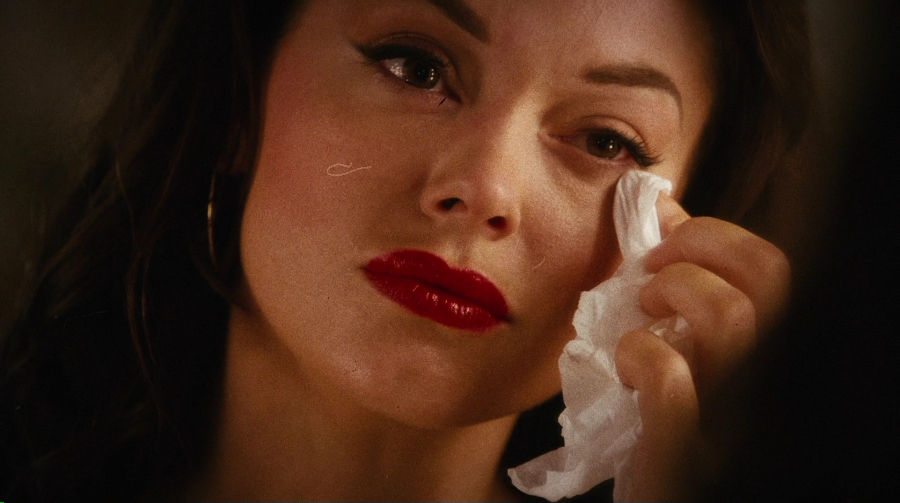 Charmed-Online-dot-net_PlanetTerror0417.jpg