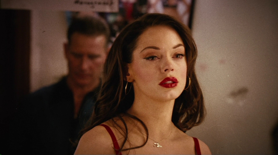 Charmed-Online-dot-net_PlanetTerror0434.jpg