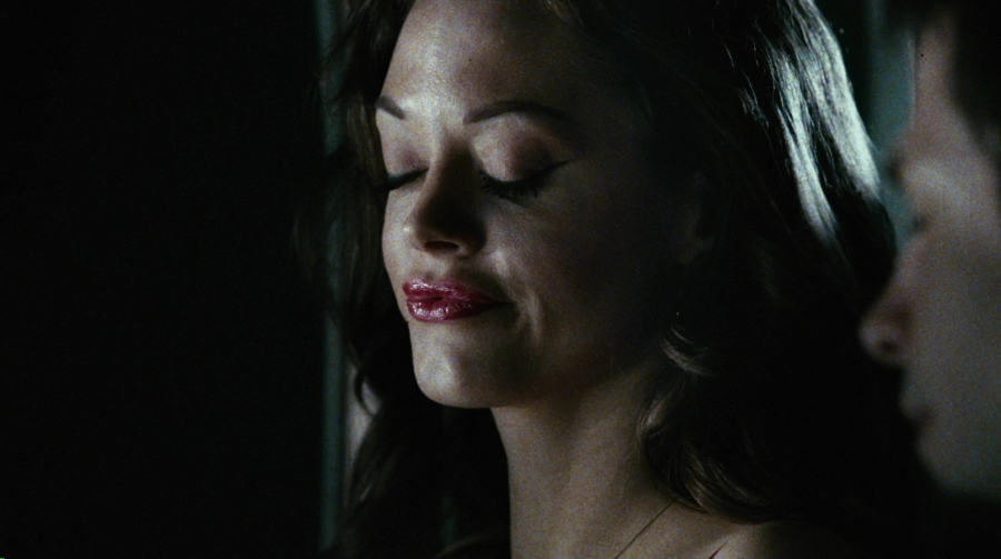 Charmed-Online-dot-net_PlanetTerror1726.jpg