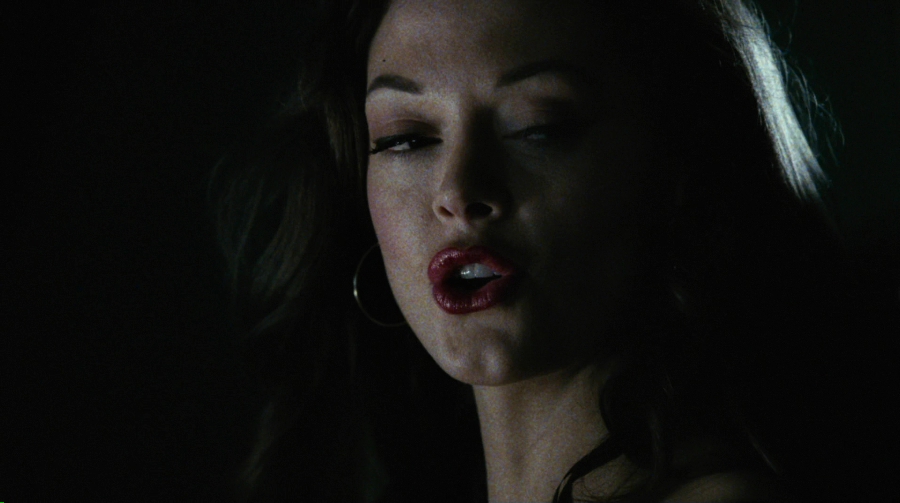Charmed-Online-dot-net_PlanetTerror1734.jpg