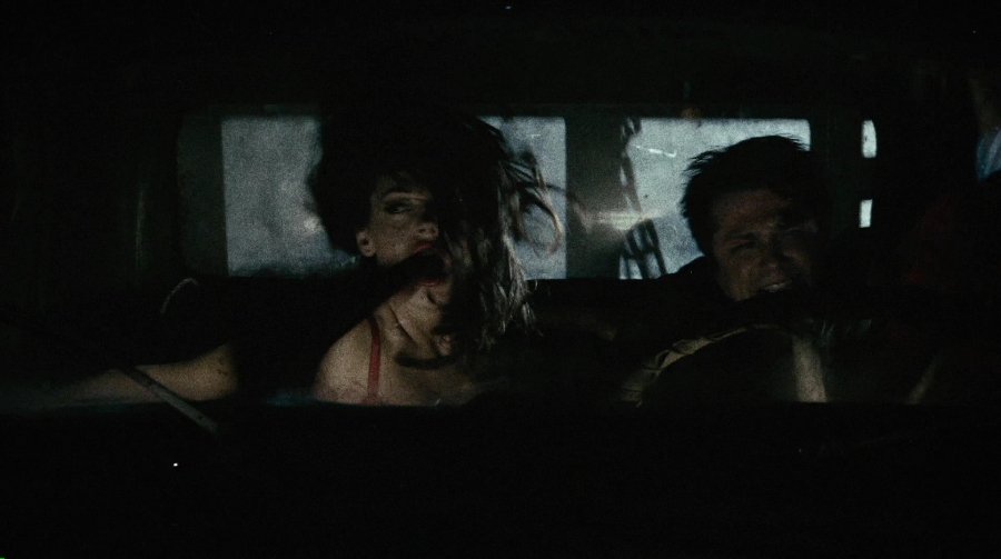 Charmed-Online-dot-net_PlanetTerror1743.jpg