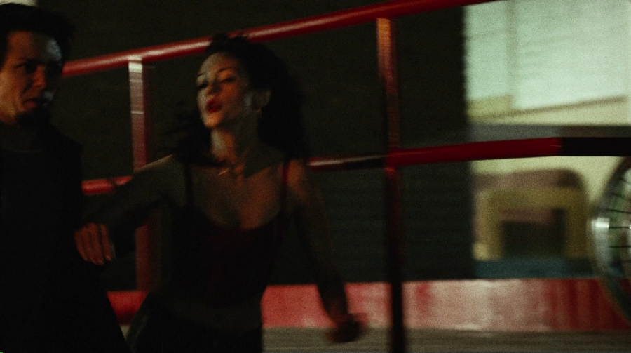 Charmed-Online-dot-net_PlanetTerror3174.jpg